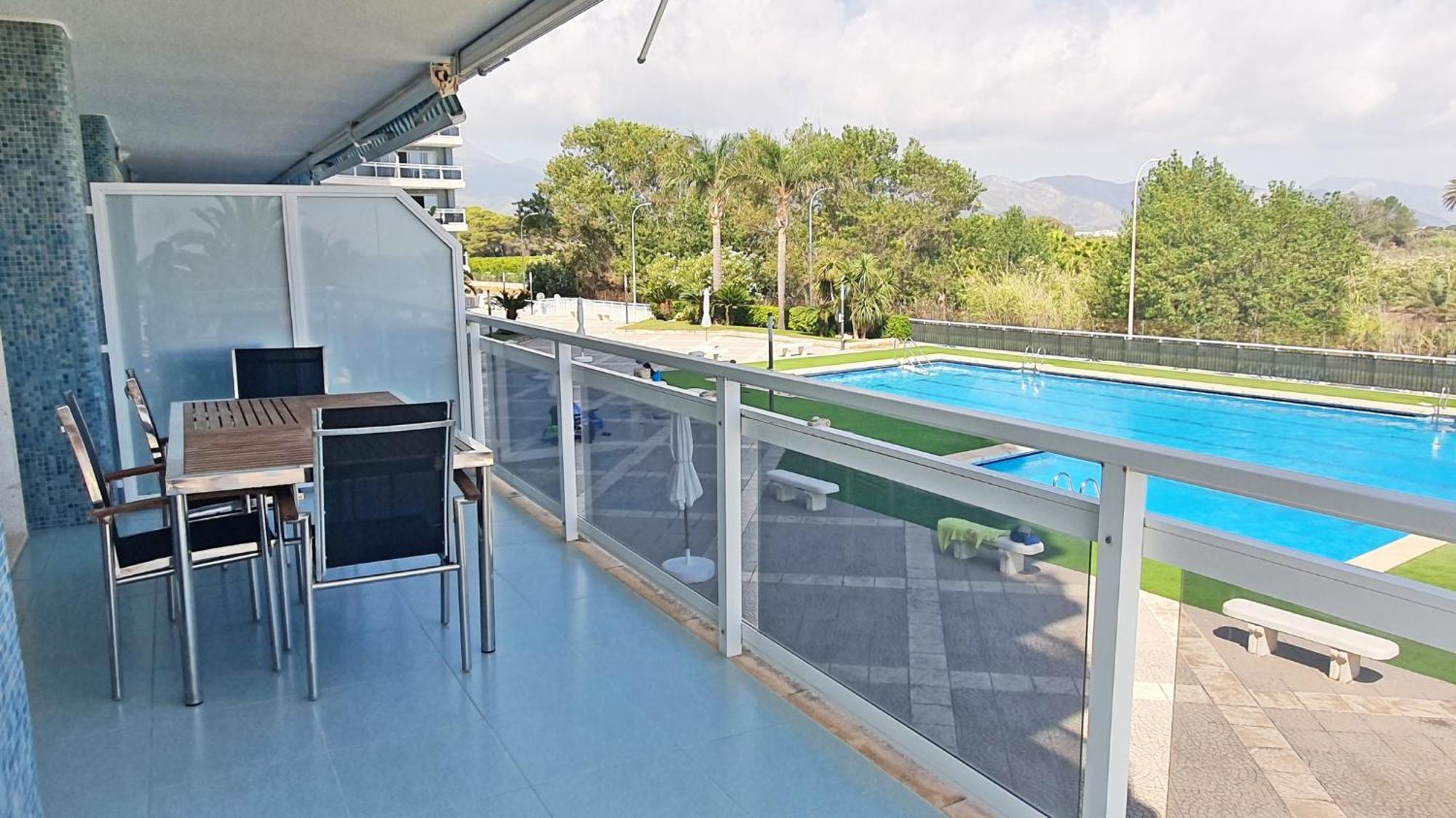 AIGUA BLAVA Primera línea - Alquiler solo familias Playa de Gandia Esterno foto