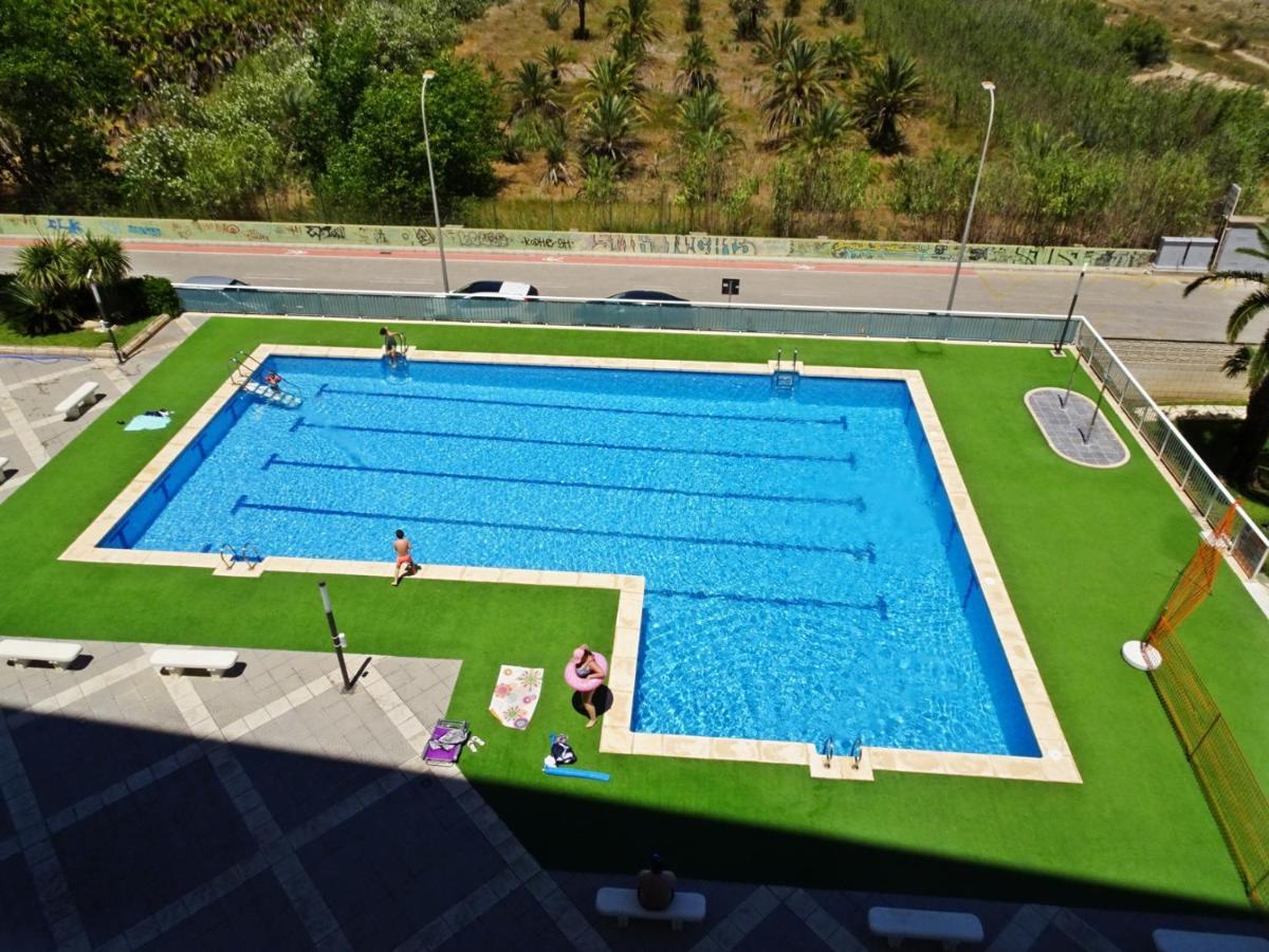 Appartamento AIGUA BLAVA Primera línea - Alquiler solo familias Playa de Gandia Esterno foto